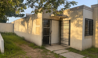 Foto de inmueble en avenida de los Fresnos, Col. Rancho San Pedro C.P. 76113, Querétaro