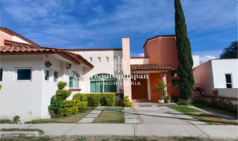 Foto de inmueble en Circuito de las Haciendas Oriente, Col. Residencial Haciendas de Tequisquiapan C.P. 76795, Tequisquiapan