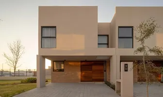 Foto de inmueble en Circuito Aguila Real #236, Col. Residencial Santa Fe C.P. 76930, Corregidora