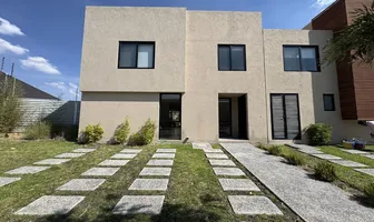 Foto de inmueble en Anillo Vial Fray Junipero Serra #12300, Col. Residencial el Refugio C.P. 76146, Querétaro