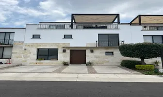 Foto de inmueble en Av. Euripides #1646, Col. Residencial el Refugio C.P. 76146, Querétaro
