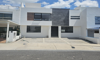 Foto de inmueble en Cantala, Col. Residencial el Refugio C.P. 76146, Querétaro