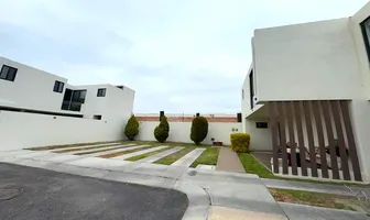 Foto de inmueble en Diamante #35, Col. Residencial el Refugio C.P. 76146, Querétaro