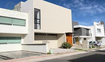 Foto de inmueble en Increible Casa con Roof Garden y Gran Diseño, en El Refugio, Querétaro #1511, Col. Residencial el Refugio C.P. 76146, Querétaro