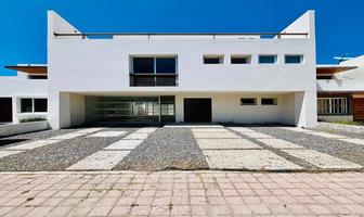 Foto de inmueble en MARAVILLAS, Col. Residencial el Refugio C.P. 76146, Querétaro