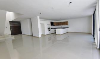 Foto de inmueble en Sisal, Col. Residencial el Refugio C.P. 76146, Querétaro
