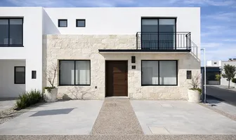 Foto de inmueble en Venta del Refugio, Col. Residencial el Refugio C.P. 76146, Querétaro