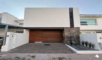 Foto de inmueble en maravillas, Col. Residencial el Refugio C.P. 76146, Querétaro