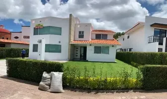 Foto de inmueble en PASEO DEL RINCÓN #18, Col. San Gil C.P. 76815, San Juan del Río