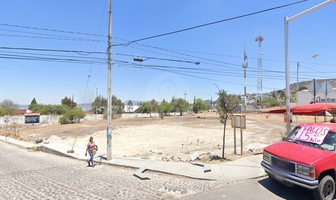 Foto de inmueble en Carretera Querétaro - Chichimequillas & Guanajuato, Col. San José el Alto C.P. 76147, Querétaro