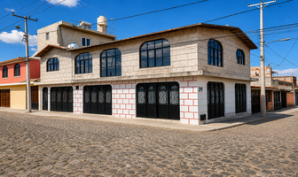 Foto de inmueble en Comevi Banthí, Col. San Rafael C.P. 76806, San Juan del Río