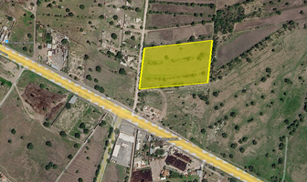 Foto de inmueble en M2VW+4FJ La Quebradora, Querétaro, Col. Santa Rosa de Lima (Santa Rosa Poblado) C.P. 76290, Colón