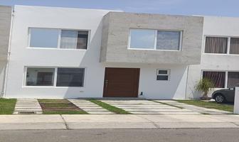 Foto de inmueble en Circ. Canto Calabria, Condominio Monza, Col. Tres Cantos Residencial C.P. 76235, Querétaro