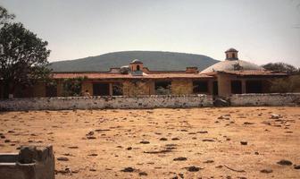 Foto de inmueble en Poblado de Urecho, Municipio de Colón, Querétaro, Col. Urecho C.P. 76293, Colón