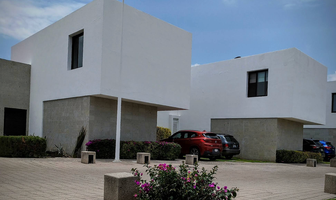 Foto de inmueble en Av Sta Rosa 5060, Valle de, 76100 Juriquilla, Qro., Col. Valle de Juriquilla C.P. 76100, Querétaro
