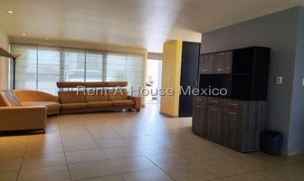 Foto de inmueble en Avenida Santa Rosa, Col. Valle de Juriquilla C.P. 76100, Querétaro