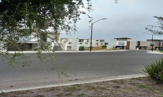 Foto de inmueble en Avenida de los Portones, Col. Valle de Juriquilla C.P. 76100, Querétaro