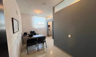 Foto de inmueble en Blvd. Fray Antonio de Monroy E Hijar, Col. Valle de Juriquilla C.P. 76100, Querétaro
