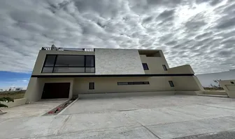 Foto de inmueble en VALLE DE JURIQUILLA LA RESERVA #15, Col. Valle de Juriquilla C.P. 76100, Querétaro