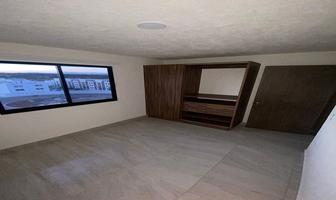 Foto de inmueble en Portal de Samaniego, Col. Villas de Santiago C.P. 76148, Querétaro