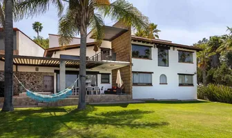 Foto de inmueble en Av. P.º Vista Real, Fraccionamiento Vista Real, 76905 El Pueblito, Qro. #1, Col. Vista Real y Country Club C.P. 76905, Corregidora