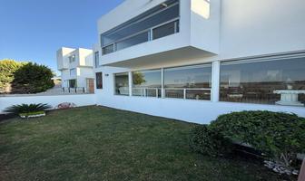 Foto de inmueble en Av. Misión Conca, Col. Viveros Residencial C.P. 76140, Querétaro