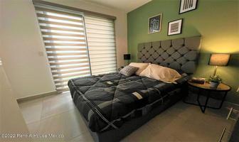 Foto de inmueble en Avenida Paseo de Zaru, Col. Zakia C.P. 76269, El Marqués