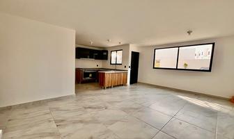 Foto de inmueble en Circuito Jacarandas, Col. Zakia C.P. 76269, El Marqués