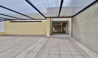 Foto de inmueble en Paseo de Zakia Poniente, Col. Zakia C.P. 76269, El Marqués