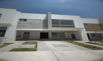 Foto de inmueble en Paseos de Zakia, Col. Zakia C.P. 76269, El Marqués