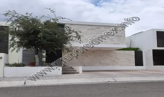 Foto de inmueble en Prolongación Constituyentes Oriente #75, Col. Zen House C.P. 76246, El Marqués