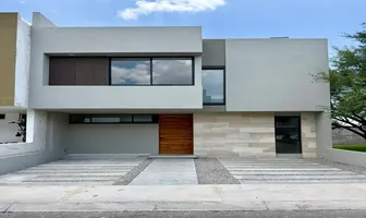 Foto de inmueble en AV. CONSTITUYENTES OTE #475, Col. Zen Life Residencial II C.P. 76246, El Marqués