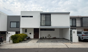 Foto de inmueble en Av. Valle de Araquil, Col. Zibatá C.P. 76269, El Marqués