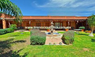 Foto de inmueble en , Col. Zona Sur Tequisquiapan C.P. 76773, Tequisquiapan