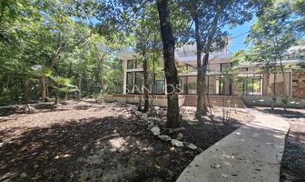 Foto de inmueble en Venta Casa en la Selva de Akumal Tulum Cancun, Col. Akumal C.P. 77776, Tulum
