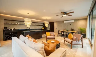 Foto de inmueble en Av. del parque #S/N, Col. Aldea Zama C.P. 77760, Tulum