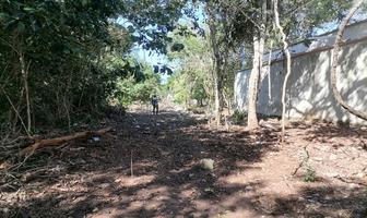 Foto de inmueble en 18°41'05.1"N 88°24'23.7"W, Col. Bacalar Centro C.P. 77930, Bacalar