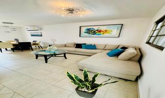 Foto de inmueble en Av Huayacan Supermanzana 312, Col. Cancún Centro C.P. 77500, Benito Juárez