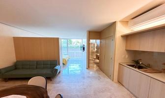 Foto de inmueble en Av Nader, Col. Cancún Centro C.P. 77500, Benito Juárez