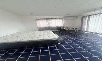 Foto de inmueble en Av Nader , frente a gimnasio Evolve, Col. Cancún Centro C.P. 77500, Benito Juárez