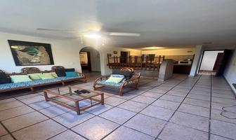 Foto de inmueble en Av Uxmal y Bonampak, Col. Cancún Centro C.P. 77500, Benito Juárez