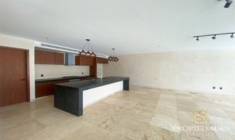 Foto de inmueble en Calle Marina num. 62 Puerto Cancùn, Col. Cancún Centro C.P. 77500, Benito Juárez