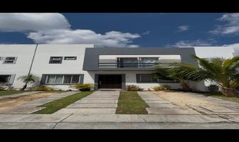 Foto de inmueble en ALMENA, SMZ 523, Col. Gran Santa Fe C.P. 77535, Benito Juárez