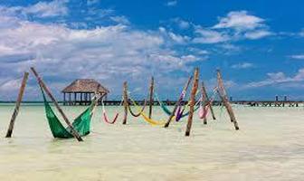 Foto de inmueble en Terreno en Venta, 500 m2 Isla Holbox a 300 m de la Playa, Holbox, Lázaro Cárdenas, Col. Isla de Holbox C.P. 77310, Lázaro Cárdenas