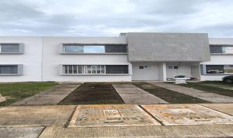 Foto de inmueble en Casa EN Renta Jardines DEL SUR 4 Residencial AV 135 Cancun Zona SUR, Col. Jardines del Sur C.P. 77536, Benito Juárez