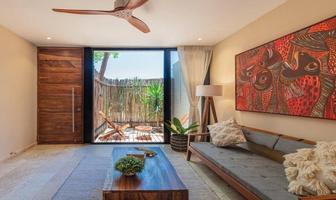 Foto de inmueble en QUINTA AVENIDA, Col. La Veleta C.P. 77760, Tulum