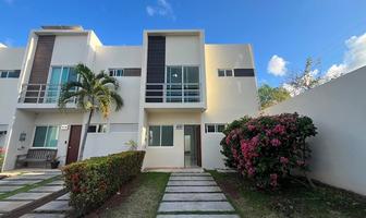 Foto de inmueble en Av. Huayacan, Col. Long Island C.P. 77560, Benito Juárez