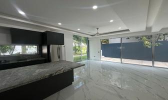 Foto de inmueble en Av. Huayacan, Col. Long Island C.P. 77560, Benito Juárez