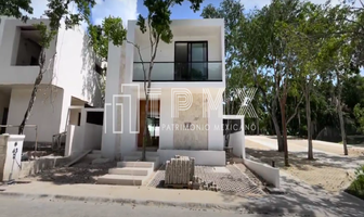 Foto de inmueble en , Col. Lúum Zama C.P. 77760, Tulum