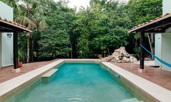 Foto de inmueble en Los Árboles Tulum, Col. Macario Gómez C.P. 77796, Tulum